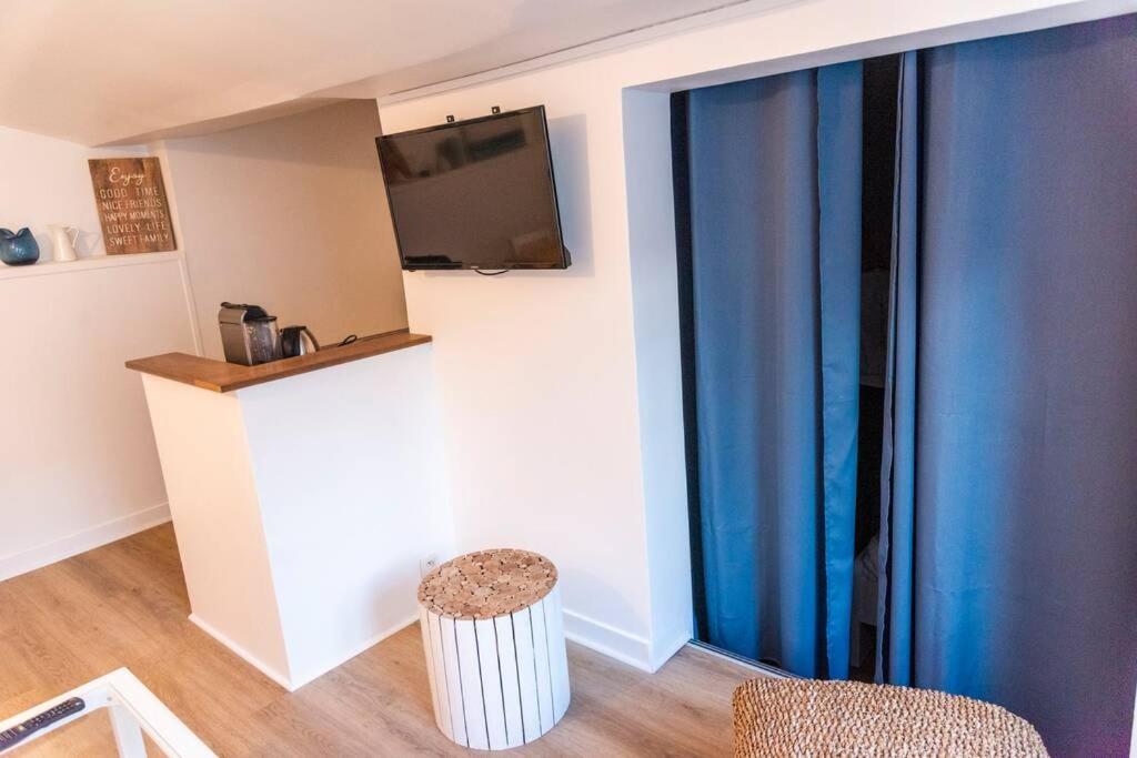 Appartement 2 Personnes, Place St Sauveur A 2Min Caen Zewnętrze zdjęcie
